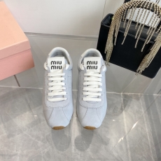 Miu Miu Casual Shoes